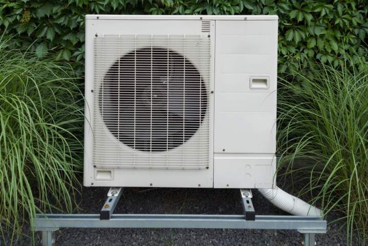 Unité extérieure d'un système de climatisation Saint-Maximin